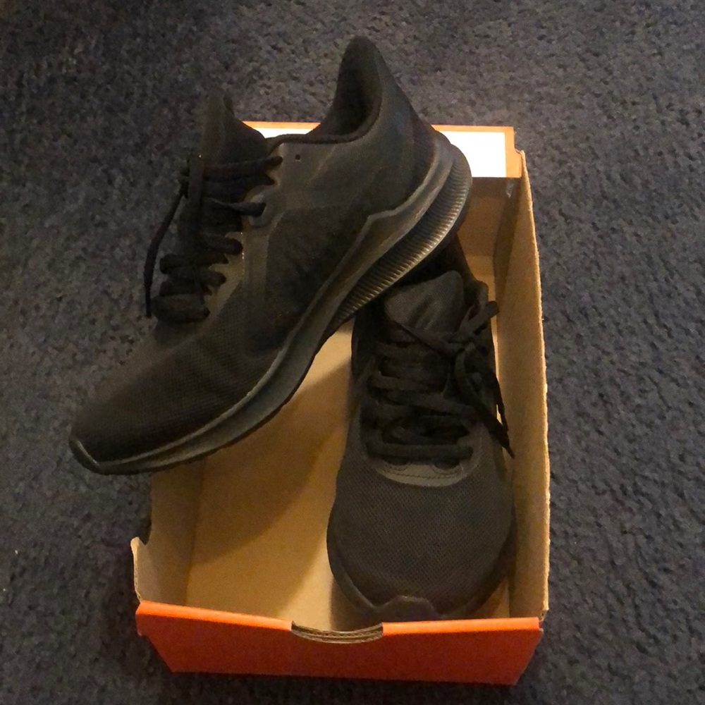 New women’s Nike shoes